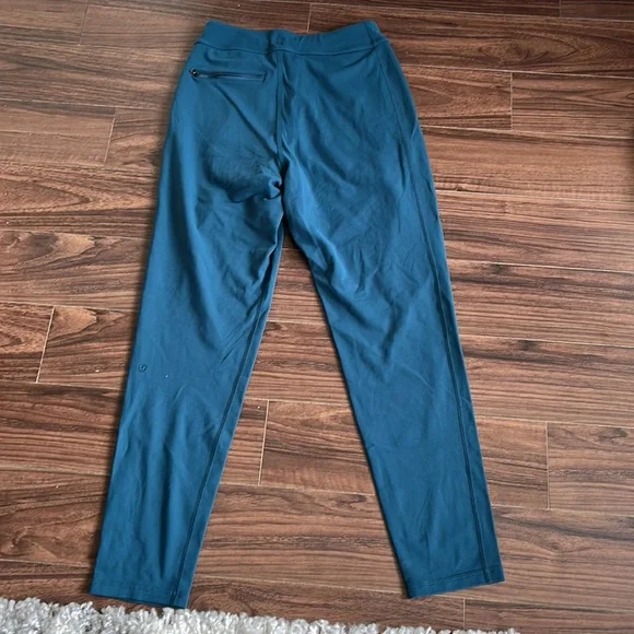 Lululemon pants - Picture 4 of 4